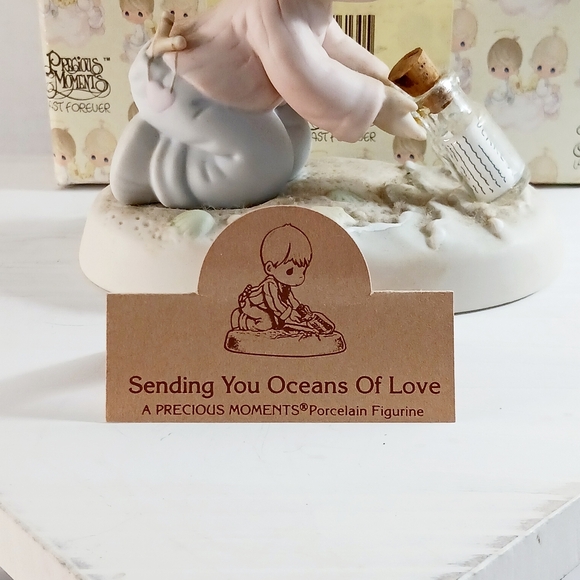 Precious Moments "Sending You Oceans Of Love" 1994 - Picture 9 of 10